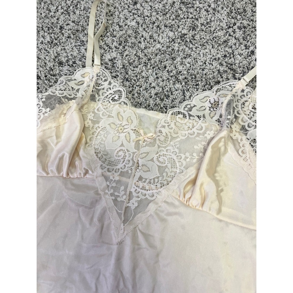 Y2K Vintage Ashley Taylor Lace Trim Cami Cropped Top Nylon Beige Lingerie Mediu - Picture 3 of 10